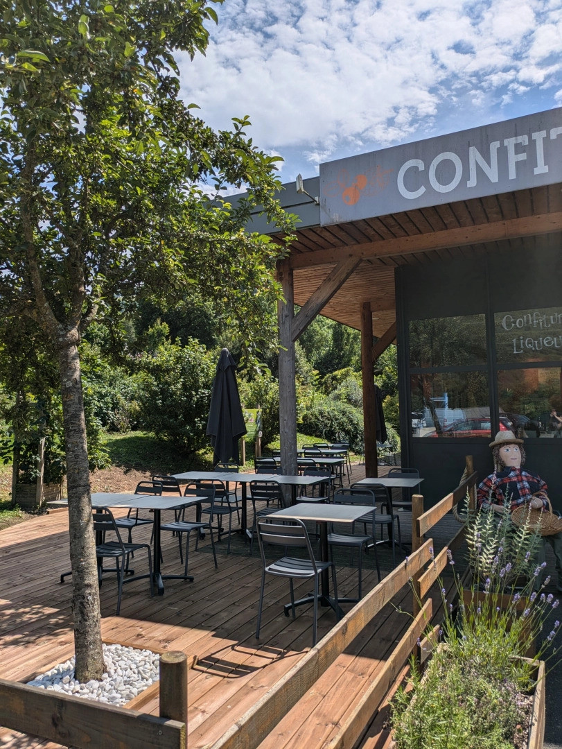 NOUVELLE TERRASSE